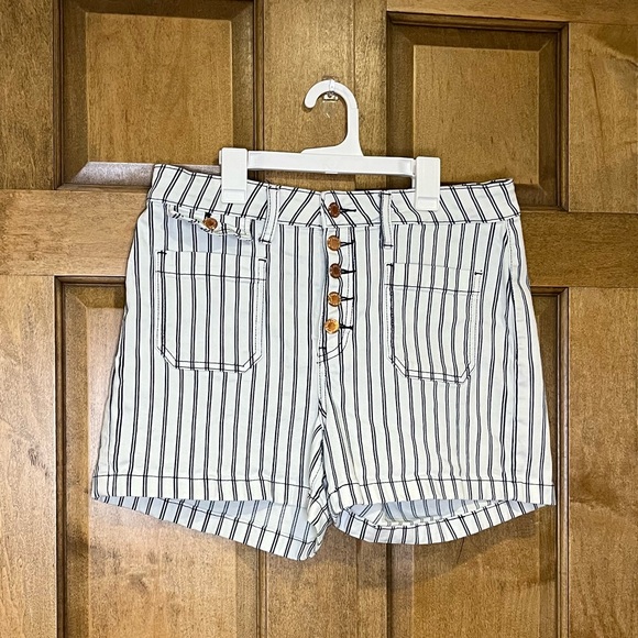 Judy Blue Jean Shorts Button Front Size XL - Picture 1 of 7